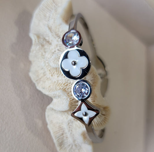 Silver plated bangle
